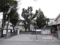 周辺環境:相模原市立上溝中学校